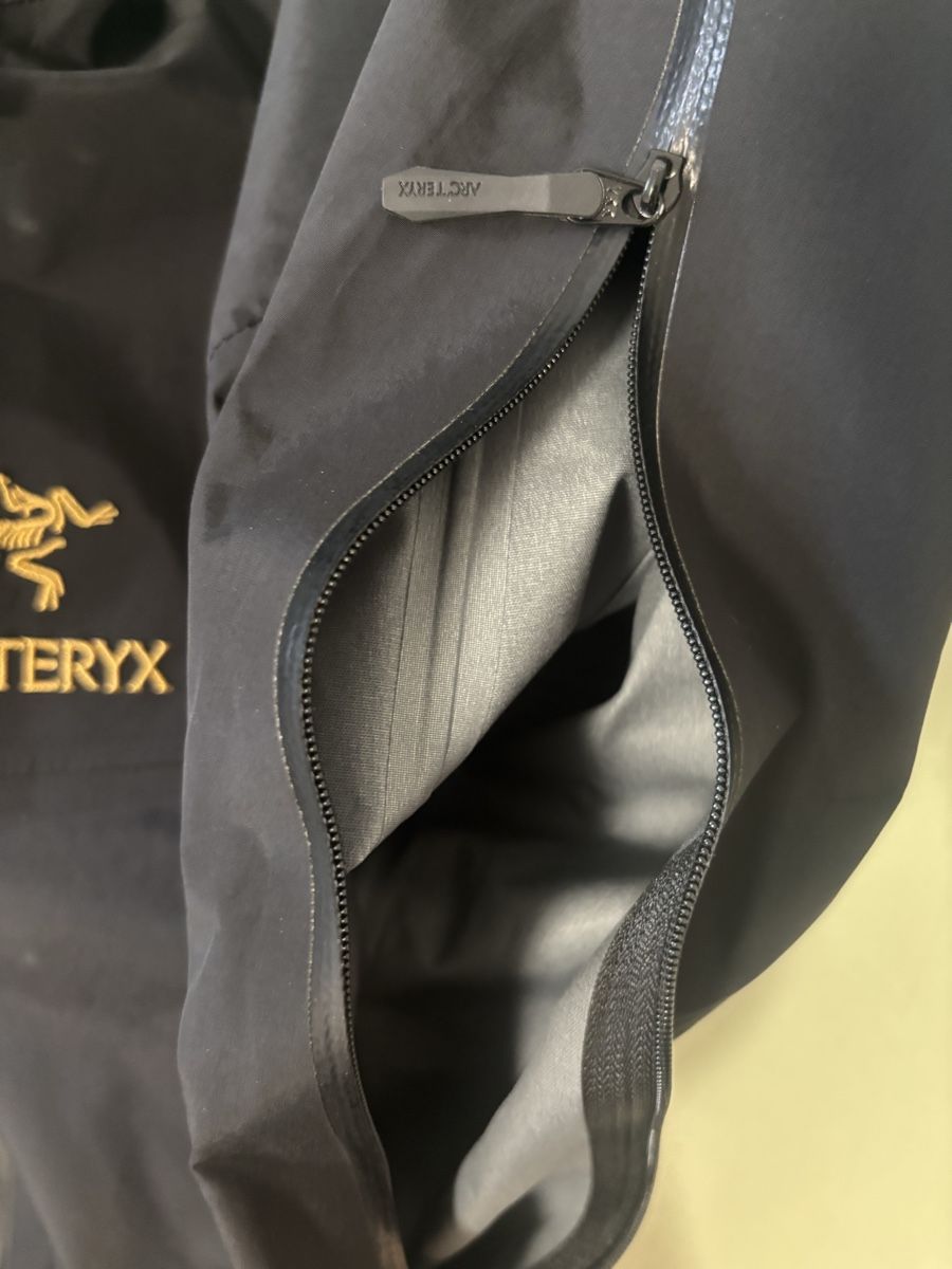 Arcteryx Jacken: Arc‘teryx Alpha SV – Neu (gemäss Beschreibung) aus Basel von Fabian2000 5