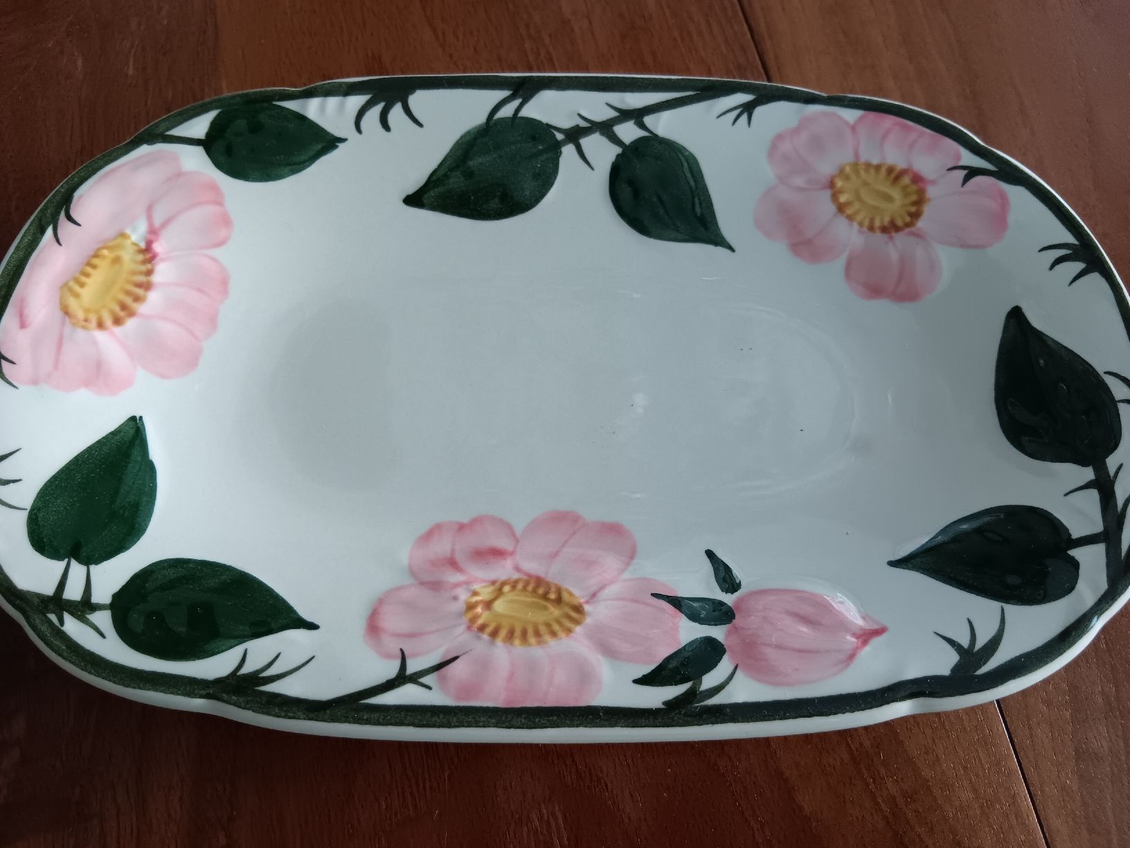 Villeroy & Boch Teller: villeroy & boch wilderose – Gebraucht aus Ambrì von Maerz87 1