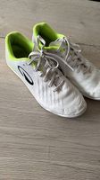 Fussballschuhe (Halle)