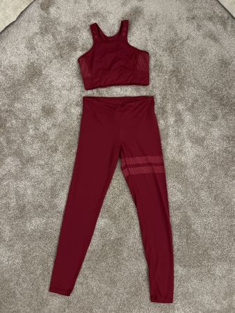 Red Sportswear Set - Dry Fit size S