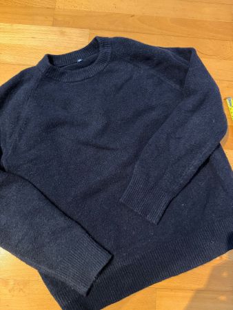 Uniqlo Pullover dunkelblau Gr.11-12J oder XS guter Zustand