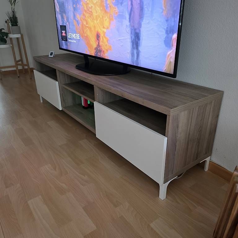 Ikea TV Möbel: TV-Bank – Gebraucht aus Winterthur von mille89 1