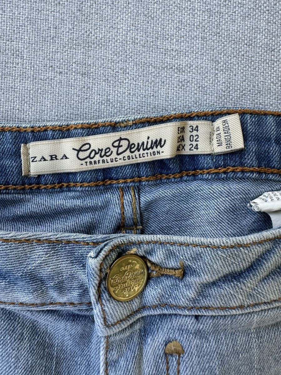Zara Jeans: Jeans Shorts von Zara, Grösse 34 – Gebraucht aus Olten von bir_k96n 1