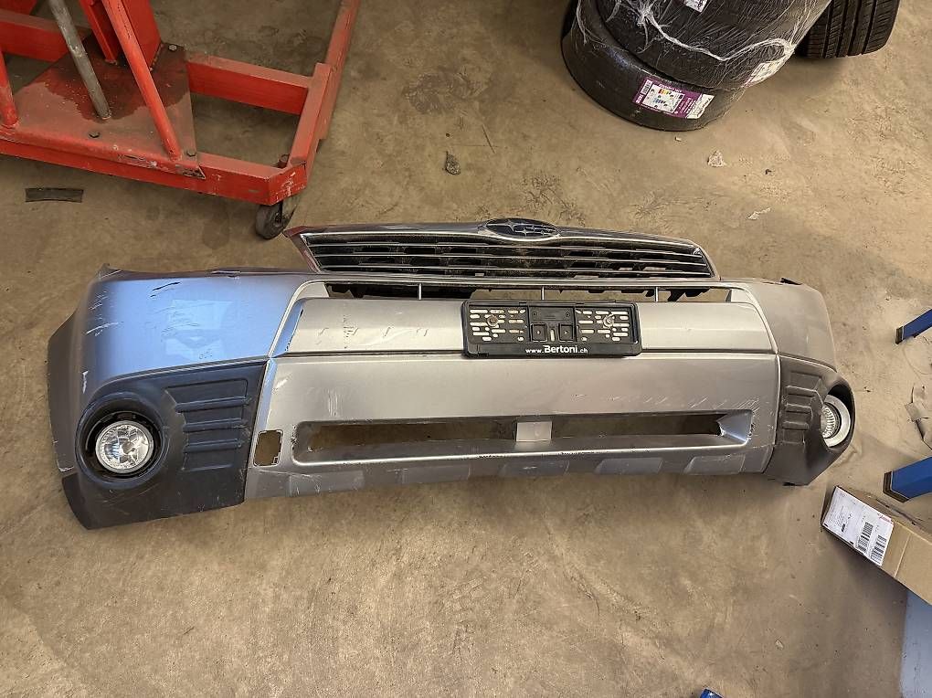 Ganci per rimorchio: Subaru Forester Türen  – Usato da Sattel venduto da Timo14 2