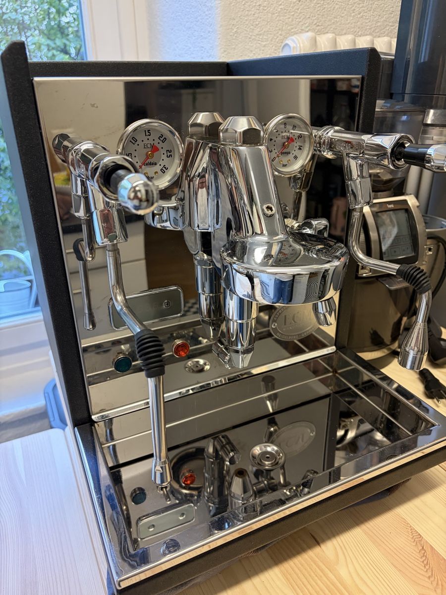 ECM Manufacture Machines à café & Machines à expresso: ECM Synchronika Anthrazit – D'occasion à Zürich par kellejer 5