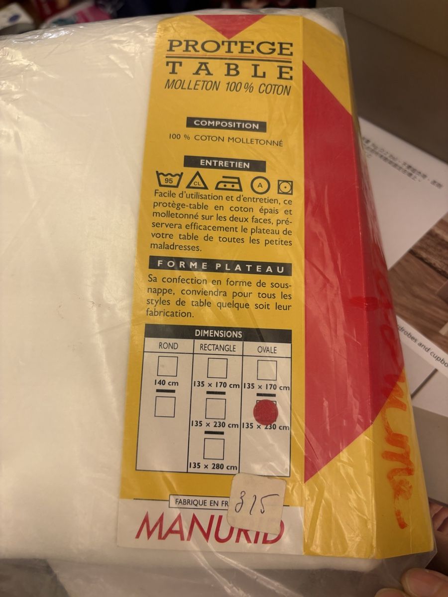 Autre linge de table: Protège table en coton 135x230cm – Neuf avec emballage d'origine à Vufflens-la-Ville par newlifegva 2