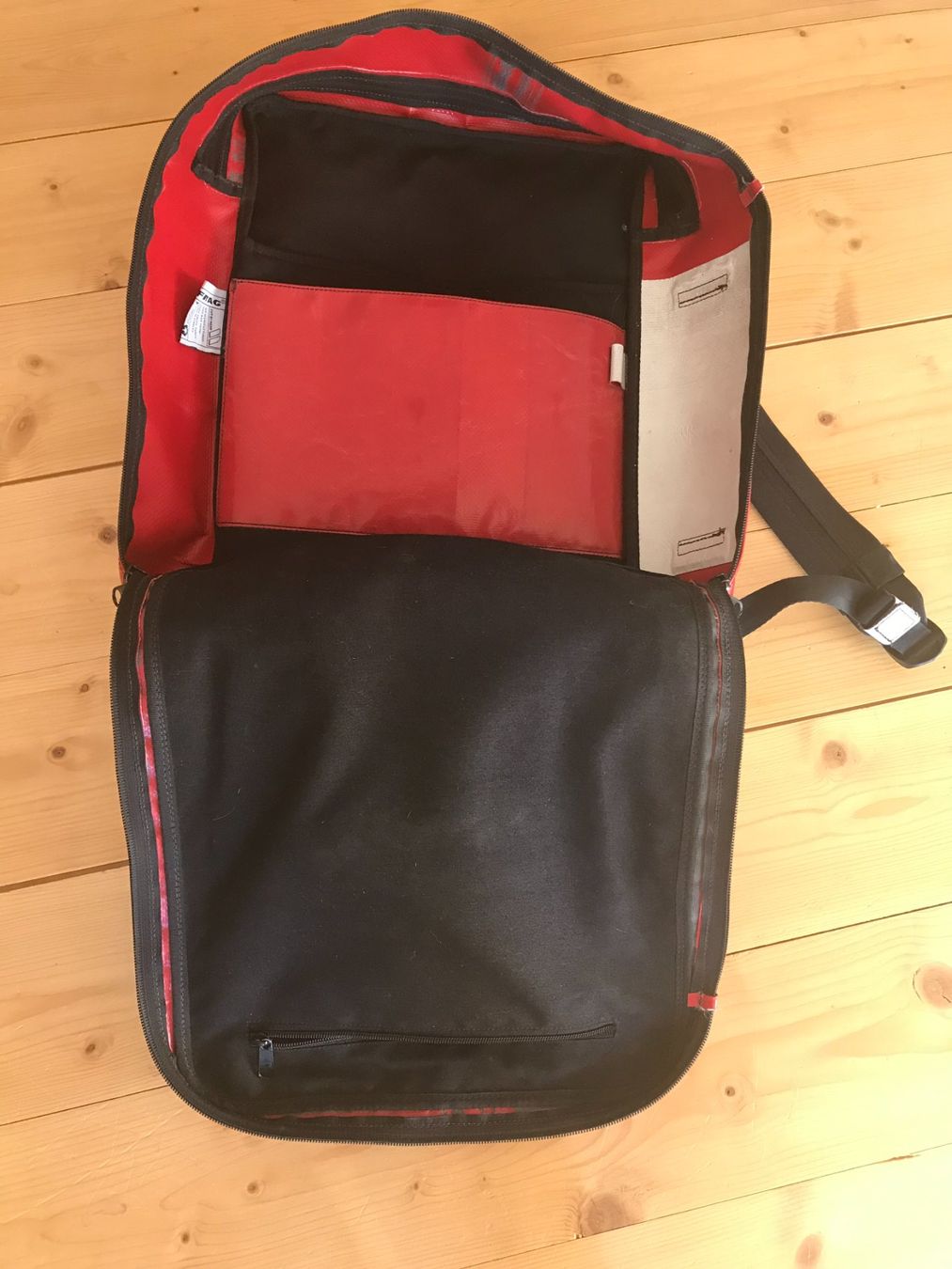Freitag Rucksäcke: FREITAG - Rucksack für Laptop – Gebraucht aus Goldiwil (Thun) von bfr_2l52 4