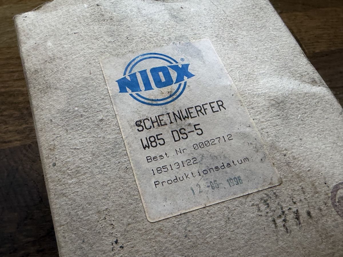 Parti ricambio per ciclomotori: Scheinwerfer Niox weiss NOS Supermaxi original – Usato da Bolken venduto da si.x.las 4