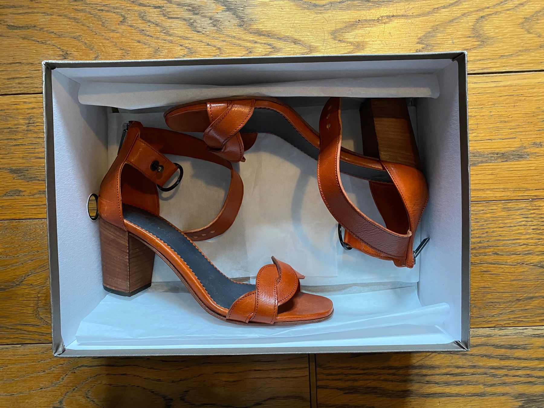 Scarpe da donna: Sandales à talon Pantanetti 37 1/2 – Usato da Hermance venduto da joe_td6n