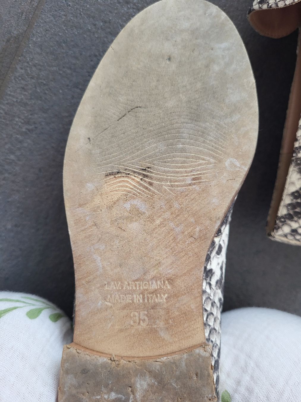 Scarpe da donna: moccassin cuir imprimé effet python "Maripé" – Usato da Aproz (Nendaz) venduto da mar_zxm9 3