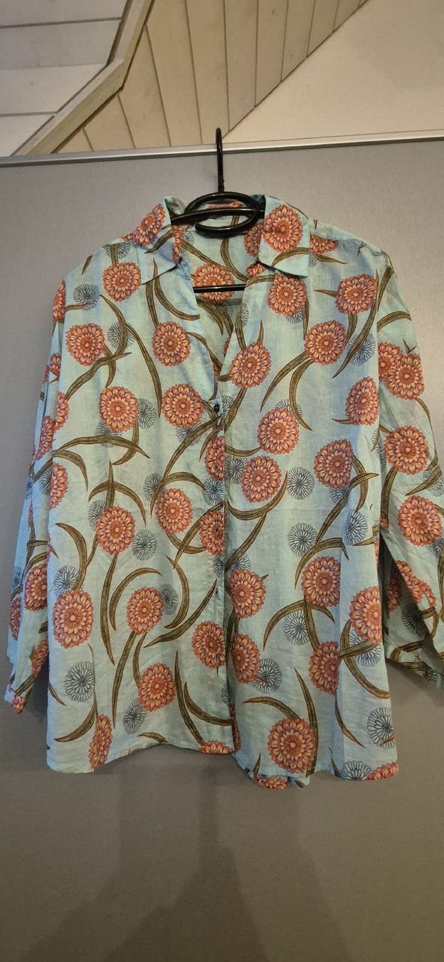 Nile Tuniche: Original NILE Bluse, Gr. M, mit Blumenmuster! – Nuovo (secondo la descrizione) da Rorbas venduto da Ch620