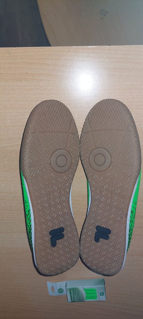 Fila Schuhe für Jungen: Hallenschuhe Fila – Neu (gemäss Beschreibung) aus Unterbäch VS von Nifadi 3