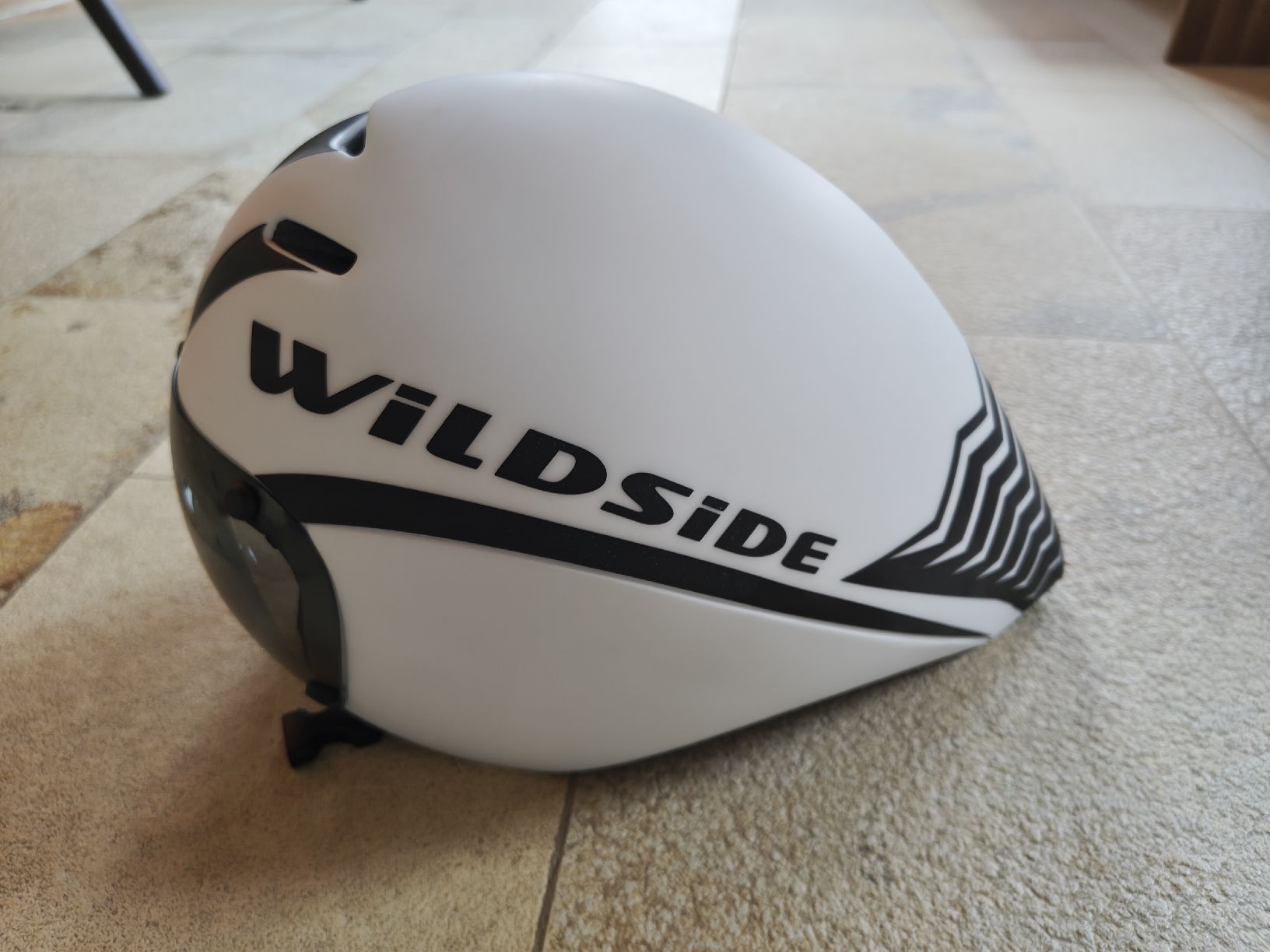 Casques: Triathlon TT Helm – Neuf (Voir description) à Zürich par Dogsve 1