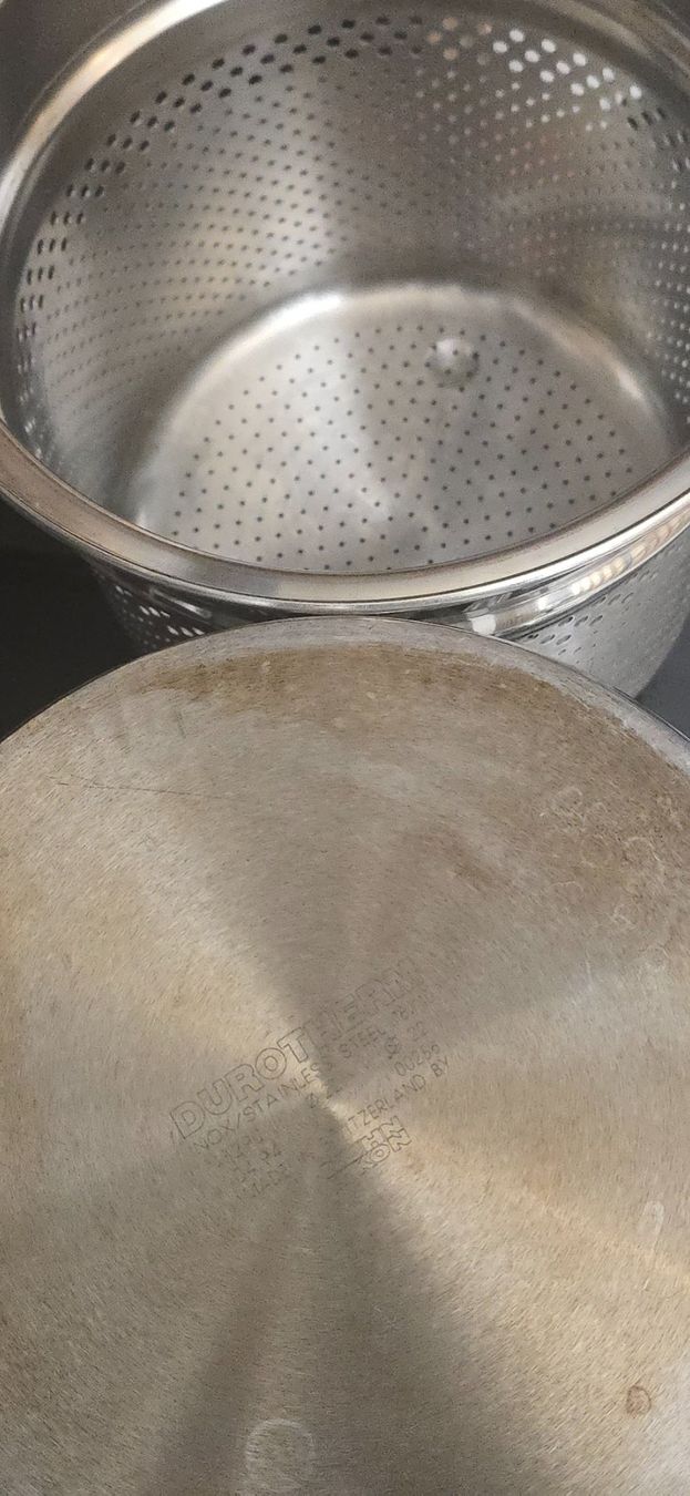 Kuhn Töpfe: KUHN RIKON SPAGHETTITOPF MIT EINSATZ Teigwaren/Nudeln – Gebraucht aus Oberrüti von MASCHIBA 4