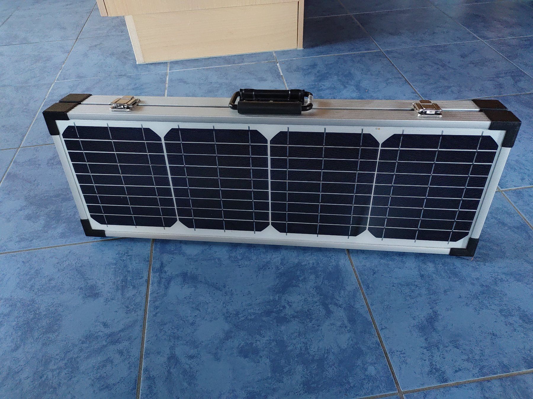Solargeräte und Solarprodukte: Revolt PHO 4000 Solarpanel – Gebraucht aus Zeihen von rog_5fq6
