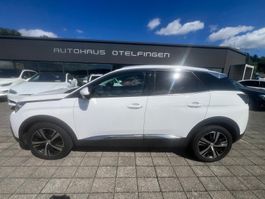 Peugeot 3008 1.2i