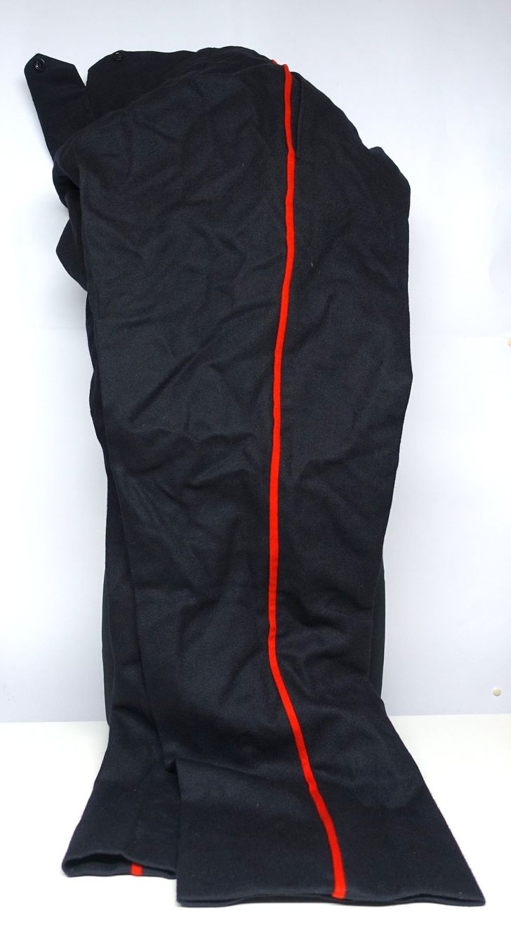 Uniformi: Hose Offizier Ordonnanz 1898 Schweizer Armee – Usato da Kappelen venduto da Marmoe