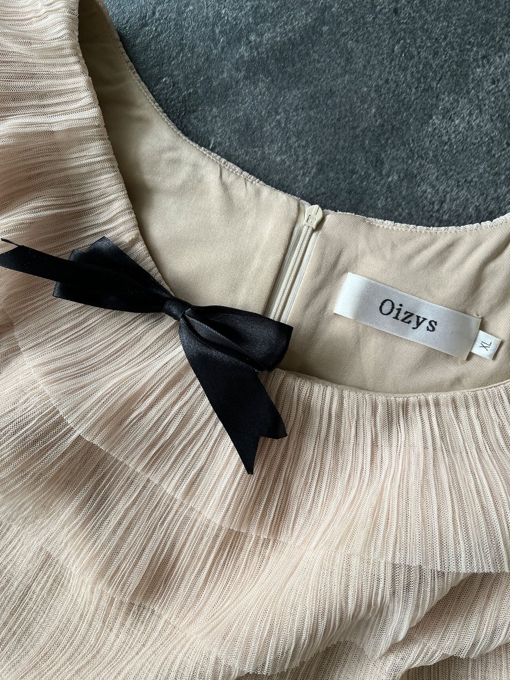Vestiti: OIZYS Damen-Plisseekleid - Größe M – Usato da Kilchberg ZH venduto da Ch.C 7