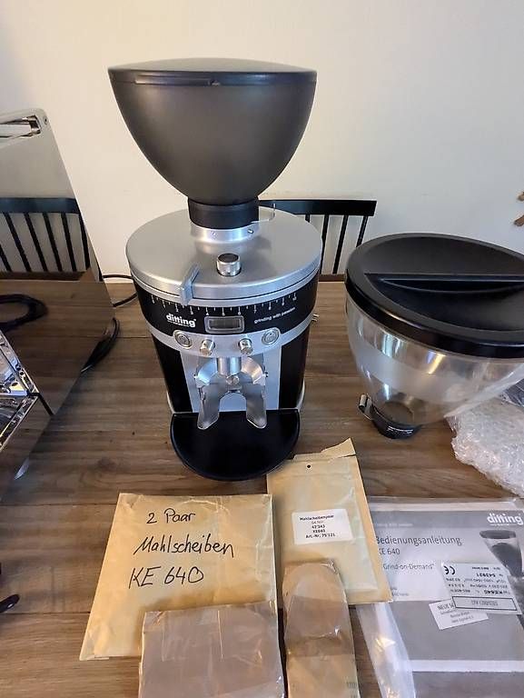 Elettrodomestici da cucina: Kaffeemühle Ditting KE640 VARIO – Usato da Uitikon Waldegg venduto da moaloha21