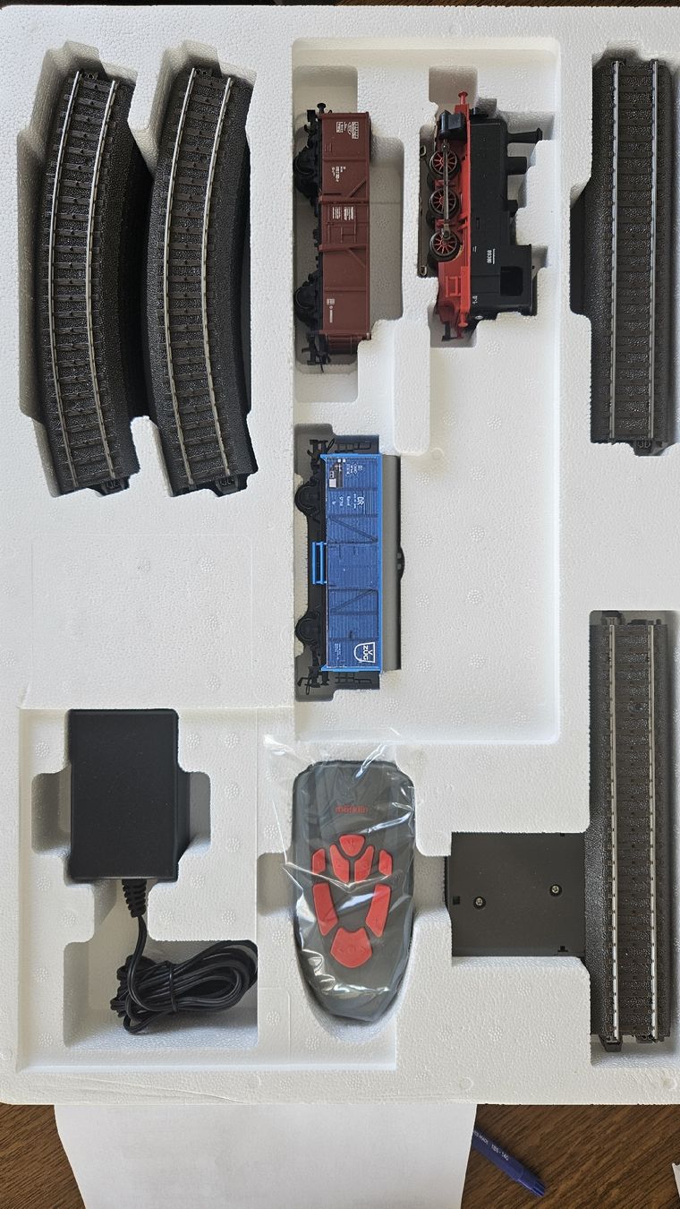 Märklin Modelleisenbahnen: Märklin HO Start Set 29163 Lokomotive mit Digital-Decoder – Gebraucht aus rain von Bbaumli 2