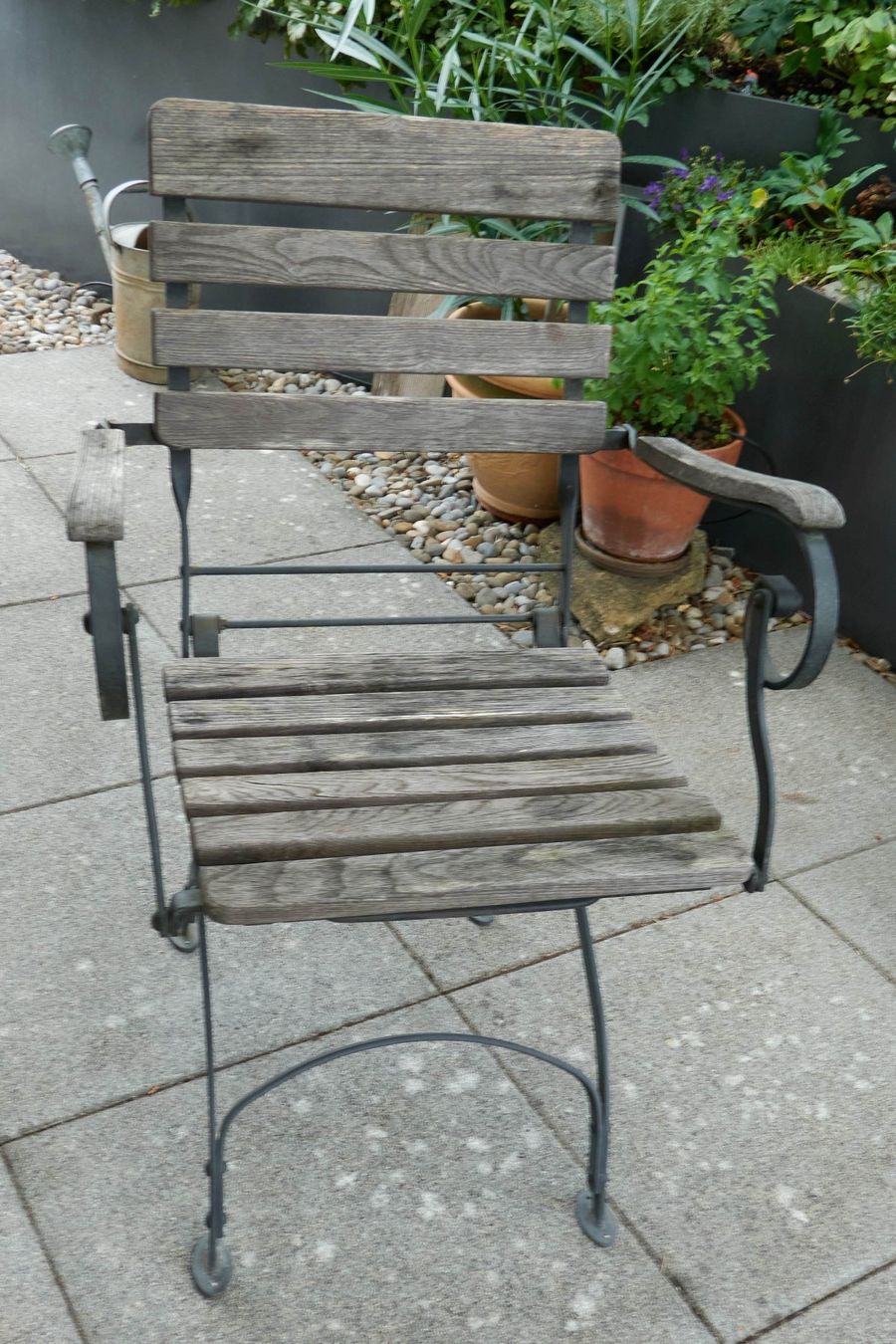 Pfister Set de table et chaises: 6 Antik-Stil Gartenstühle mit Tisch – D'occasion à Ipsach par NormanR 5