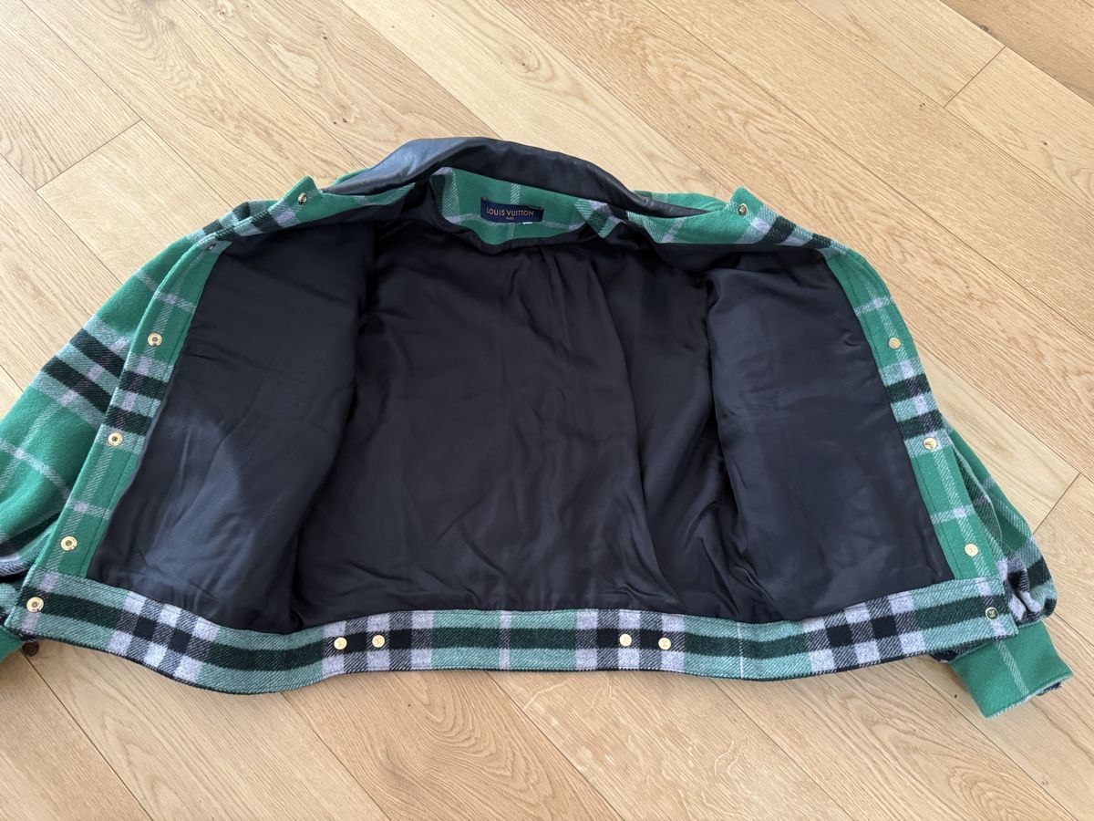 Louis Vuitton Giacche: Louis Vuitton Jacke LV Bomber – Nuovo (secondo la descrizione) da Frauenfeld venduto da mulo12345 2