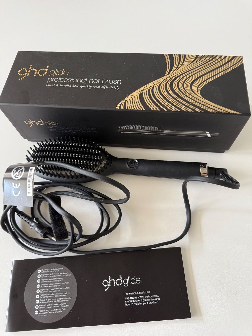Altro per la cura dei capelli: ghd glide professional hot brush – Usato da Dällikon venduto da dahi1