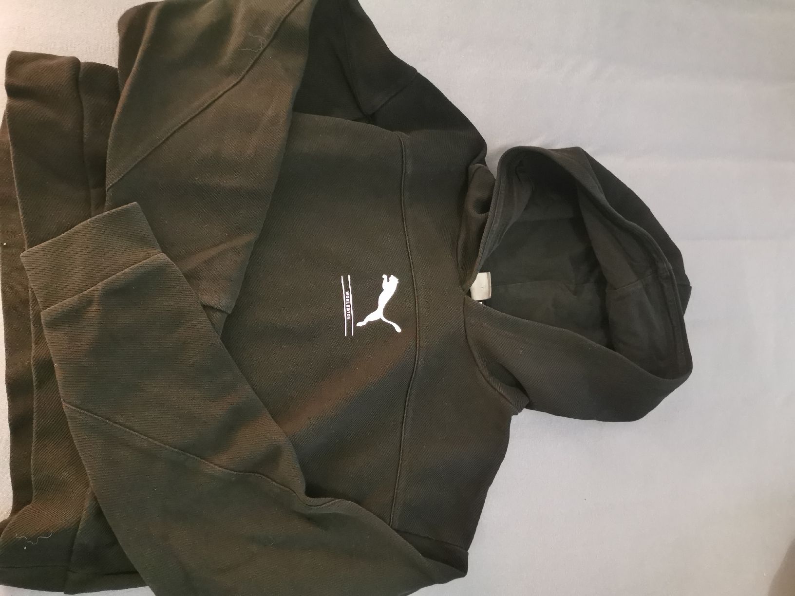 Puma Maglioni & Felpe: Crop puma sweat – Usato da Fribourg venduto da chi_j8yw 1
