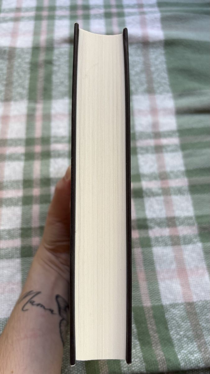 Bücher: Radio Silent von Tom Ryan – Gebraucht aus Wiedlisbach von Chiaraa.7 3