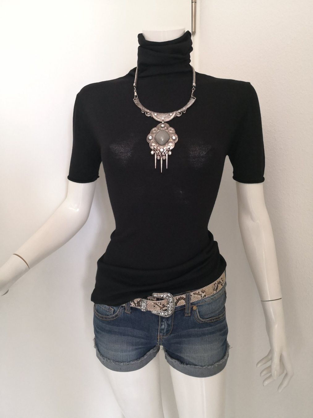 Mango Maglioni & Felpe: 🤩MANGO ROLLKRAGEN-STRICK-PULLOVER KURZARM SCHWARZ – Nuovo (secondo la descrizione) da Olten venduto da Naja-Twins-Twins 6
