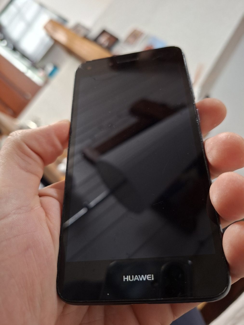 Huawei Handys / Smartphones: Smartphone Huawei – Defekt aus Tannay von v1n1p00h 1
