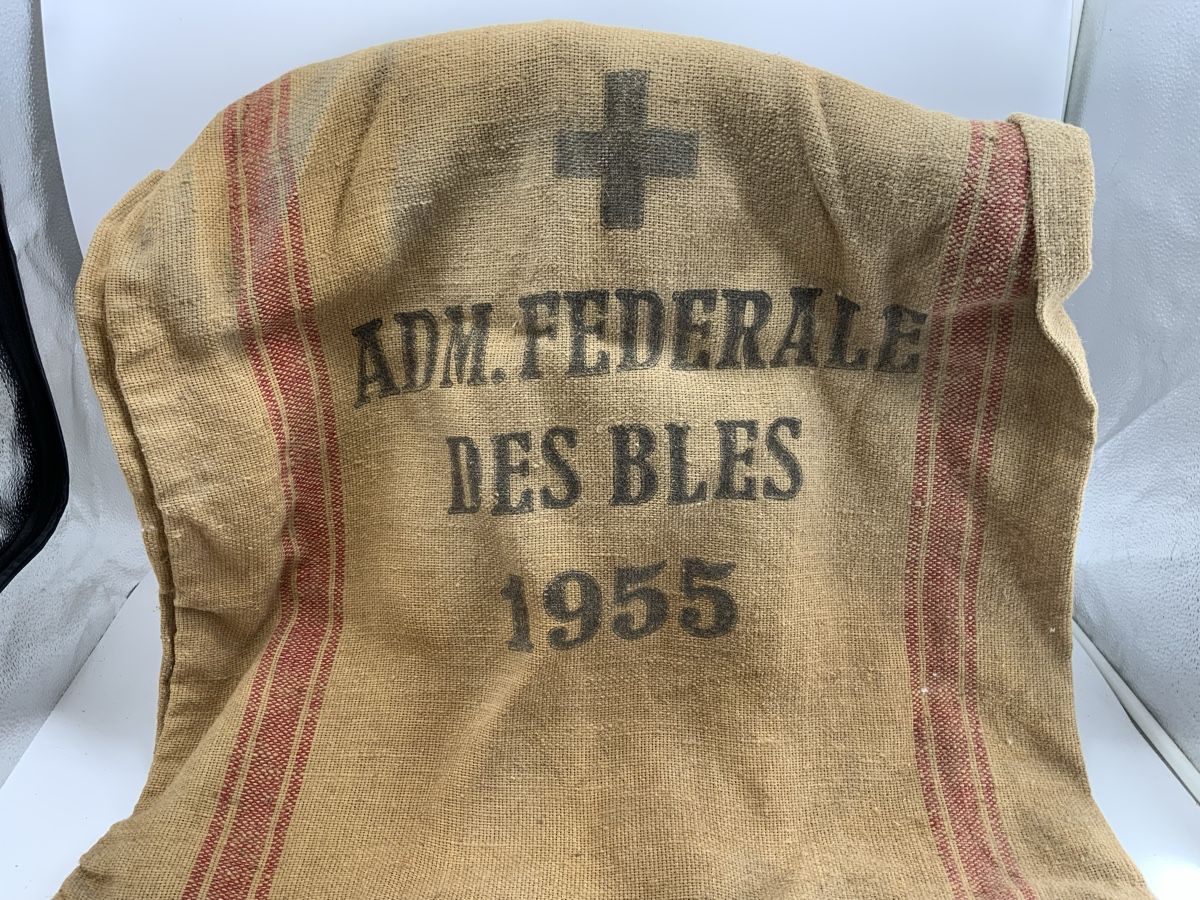 Schweizer Armee Borse: Originale Schweizer Armeetasche, Getreidesack 1955! – Usato da Erlach venduto da silvia3235 1