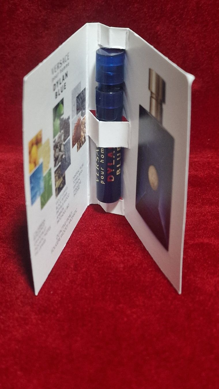 Versace Parfum & Eau de Toilette: VERSACE pour homme DYLAN BLUE - 1ml - NEU – Neu und originalverpackt aus Zürich von fairplayer_zurich 1