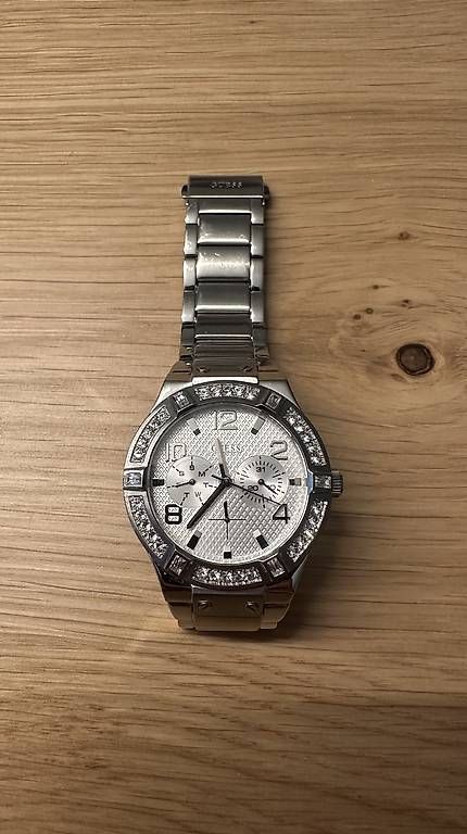 Guess Orologi: Guess Damenuhr – Usato da Dübendorf venduto da ivana2