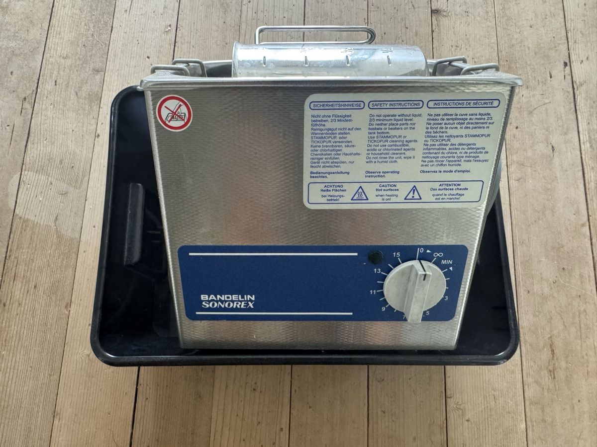 Attrezzature mediche: bandelin sonorex ultraschall – Usato da Bern venduto da vira1