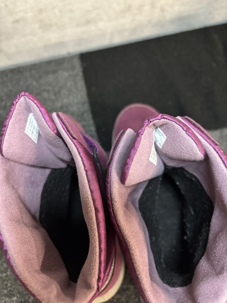 Scarpe per ragazze: Kinder Stiefel Richter Gr.37 (Schneeflocken) – Usato da St. Gallen venduto da heartbug 2