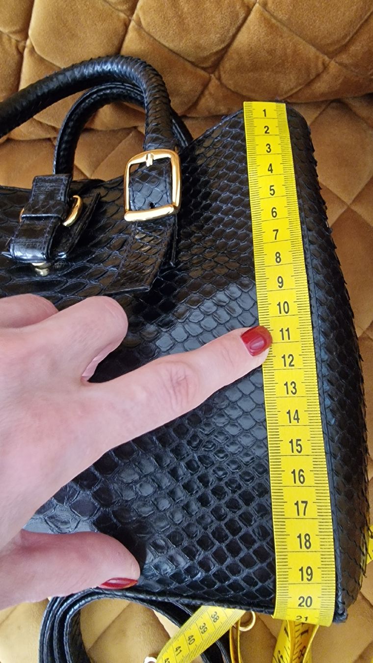Taschen für Damen: Schlangenleder Handtasche GEUCO Python schwarz Gold neuwert – Gebraucht aus Mönchaltorf von nzhuravel 4