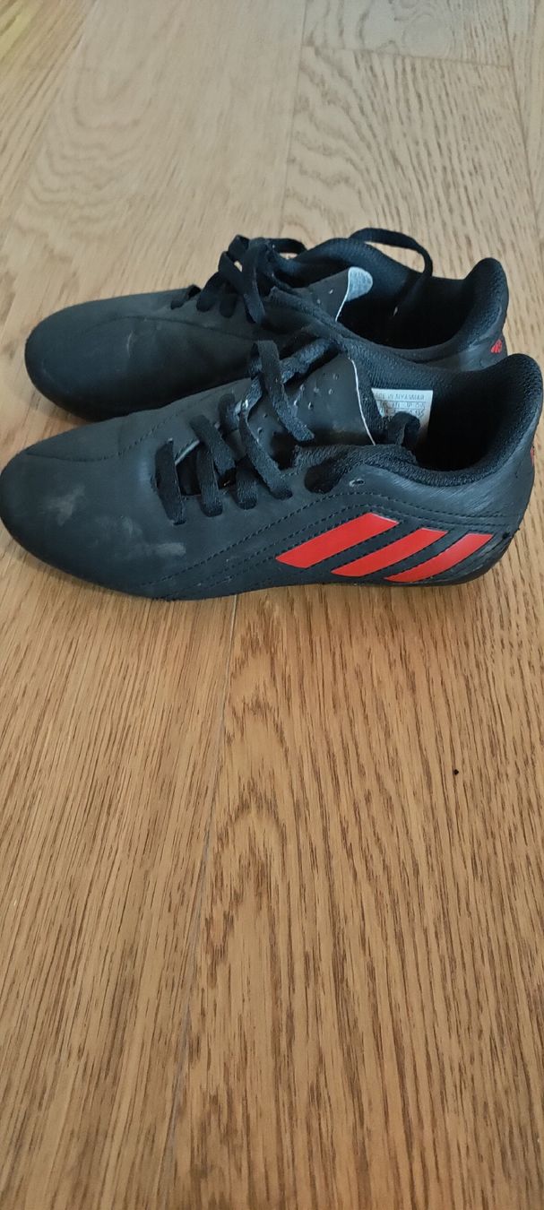 Scarpe per ragazzi: Fussballschuhe Adidas Gr 31,  – Usato da Belp venduto da Shnr_34 1
