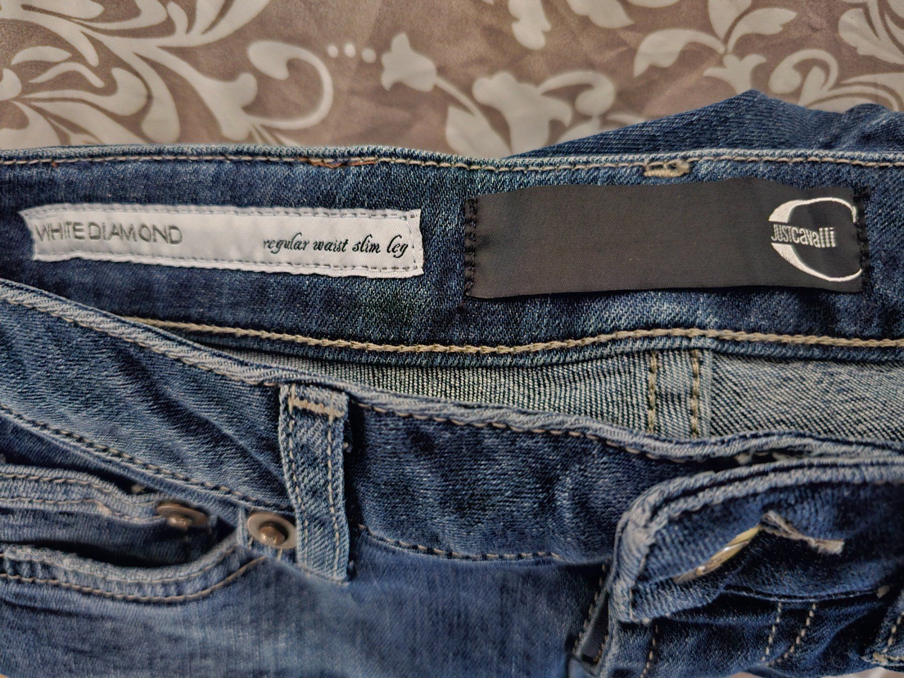 Roberto Cavalli Jeans: Jean Just Cavalli, taille basse, W26 – Usato da lausanne venduto da mariamimib 5