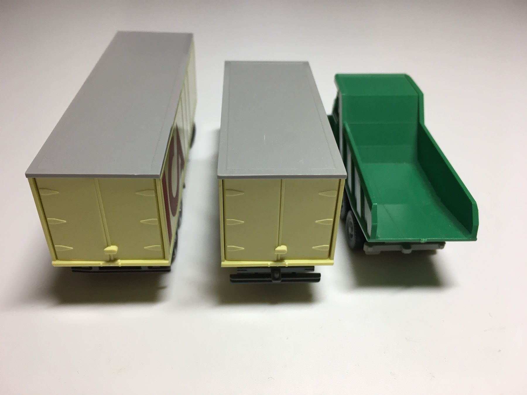 Modellbausätze & Standmodelle: Modell LKW 2 Stk. Massstab 1 / 87 HO – Gebraucht aus Luzern von FRT93 6