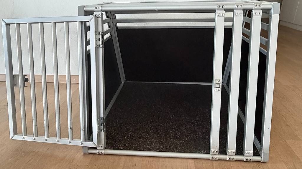 Gabbie, trasporto & Sicurezza: Hundebox – Usato da Salenstein venduto da Ufoensi 1