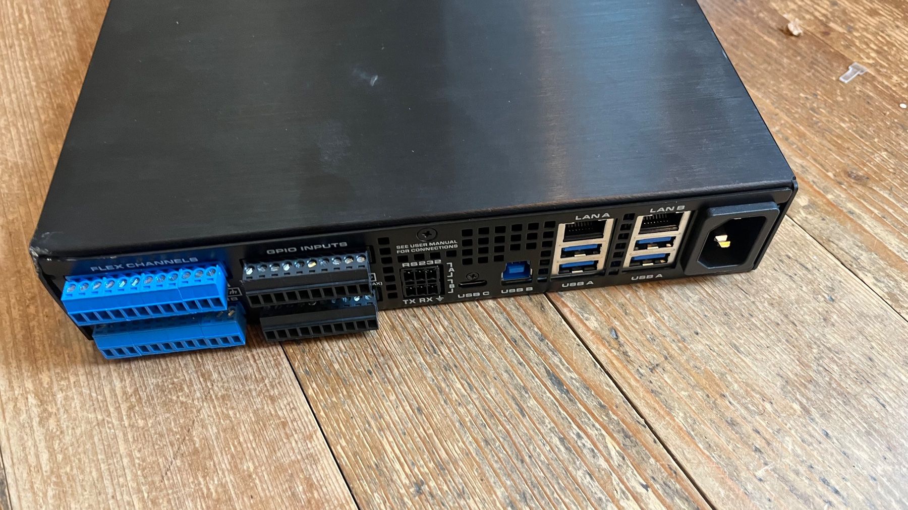 Server: QSC Q-SYS Core 8 Flex Model 2024 – Usato da Winterthur venduto da Gemini235000 1