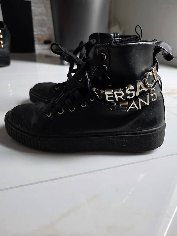 Versace Damenschuhe: Versace Jeans Schuhe – Gebraucht aus Burgdorf von J.D14 2