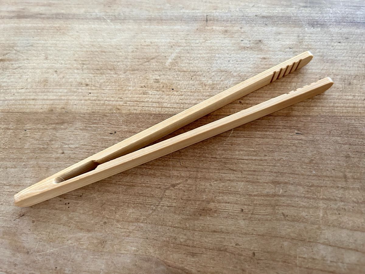 Tutti gli attrezzi: 30 Holzpinzetten, neu – Nuovo (secondo la descrizione) da Oberhasli venduto da anzis 1
