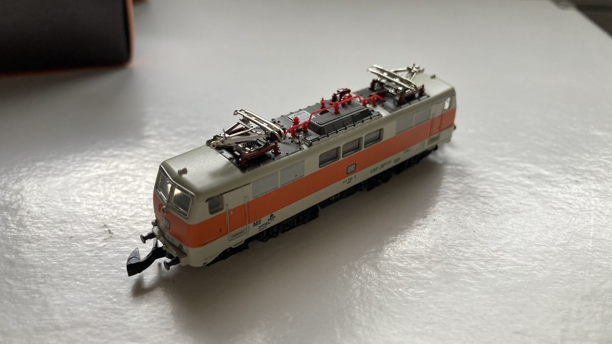 Märklin Modellini di ferrovie: Märklin 8855 Spur Z BR111 – Usato da Chevenez venduto da Electro-Rick 2