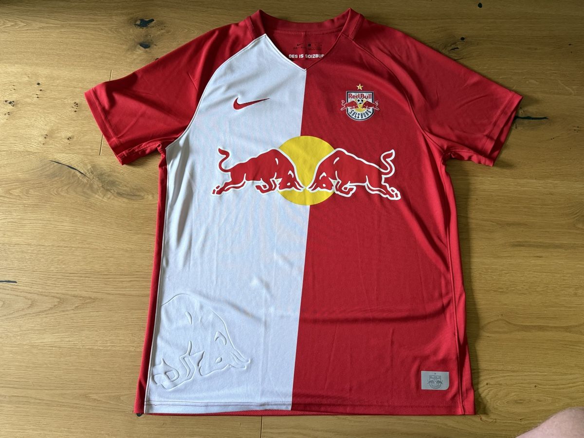 Nike Maillots de corps & Pantalons: Red Bull Salzburg – D'occasion à Kerns par roc2554