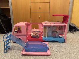 Barbie Bus