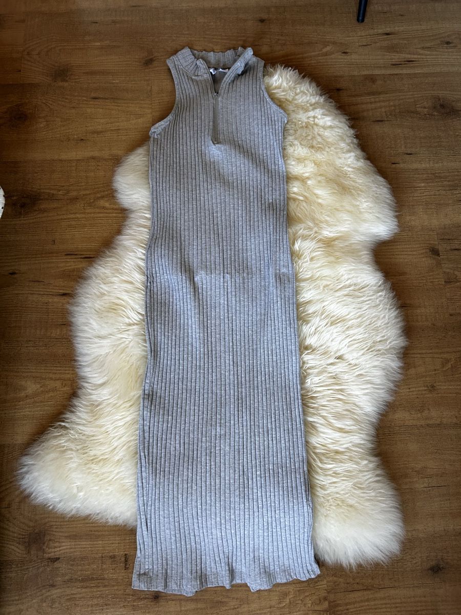 H&M Vestiti: robe grise H&M – Usato da Grimisuat venduto da zay_m288