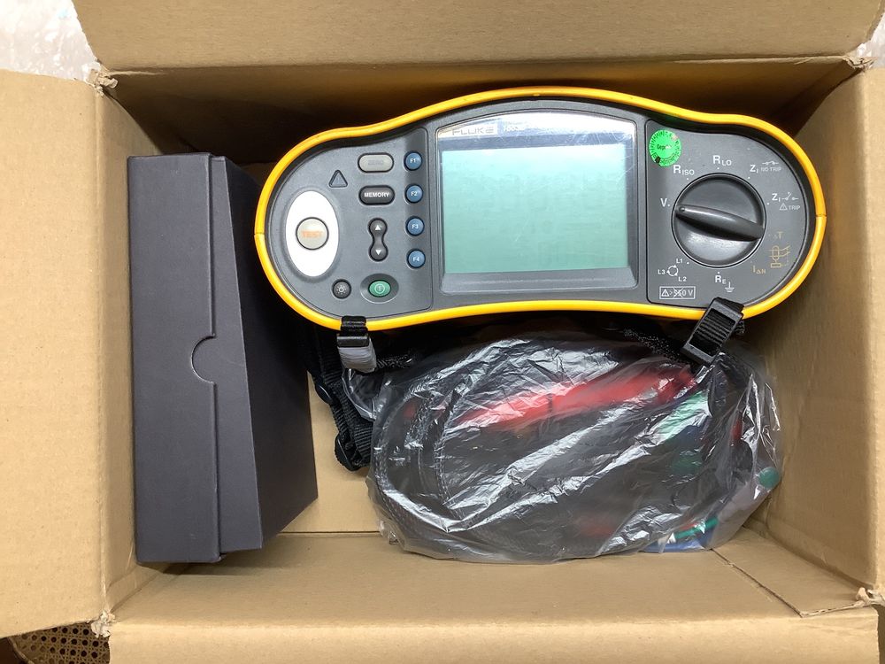 NIV Tester FLUKE 1653B mit viel Zubehör Kaufen auf Ricardo