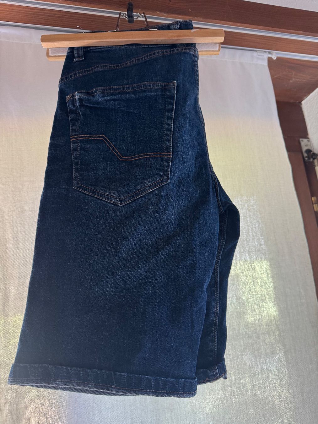 Hosen: Shorts Jeans – Gebraucht aus Courgevaux von wurg1